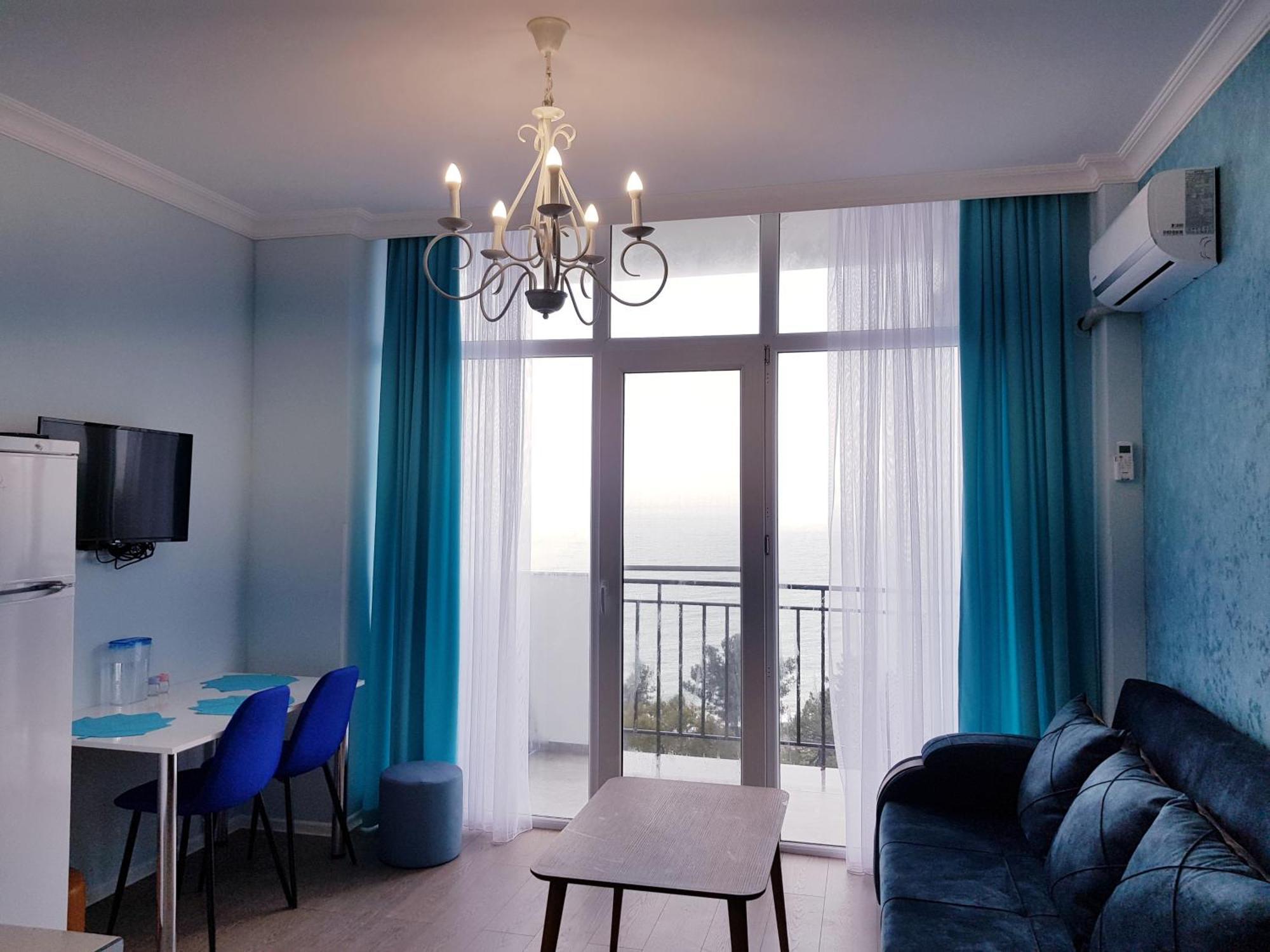 Lux Apartment 1 Махинджаури Экстерьер фото