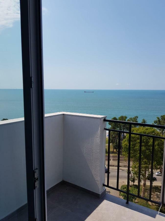Lux Apartment 1 Махинджаури Экстерьер фото